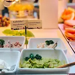 Bayrischer Hof Hotel 3*