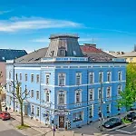 Bayrischer Hof Hotel 3*