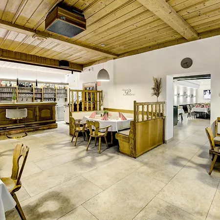 Hotel Bayrischer Hof 3*