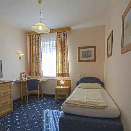 Bayrischer Hof Hotel