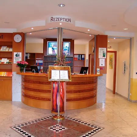 Bayrischer Hof Hotel