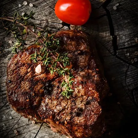 Bayrischer Hof Βελς