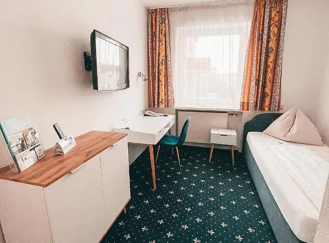 Hotel Bayrischer Hof 3*