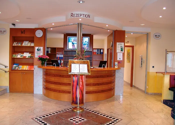 Bayrischer Hof Hotel