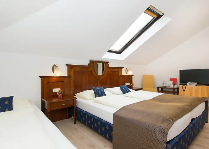 Bayrischer Hof Hotel