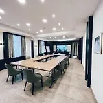 מלון Bayrischer Hof