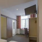 Bayrischer Hof 3*