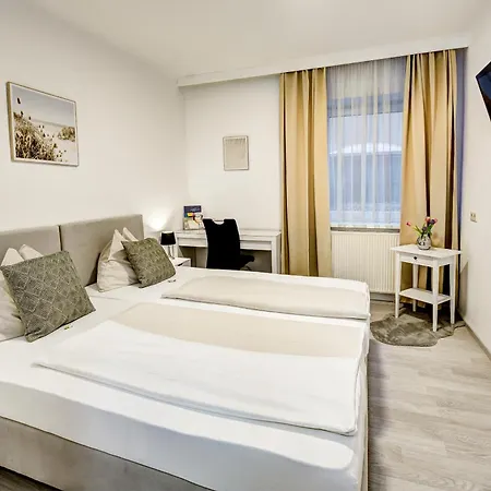 Bayrischer Hof 3* Βελς